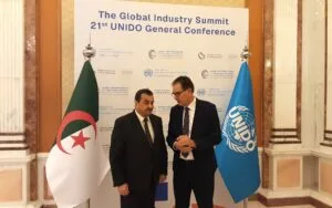 Mohamed Arkab et Gerd Müller lors de la rencontre à Riyad ( photo fournie)